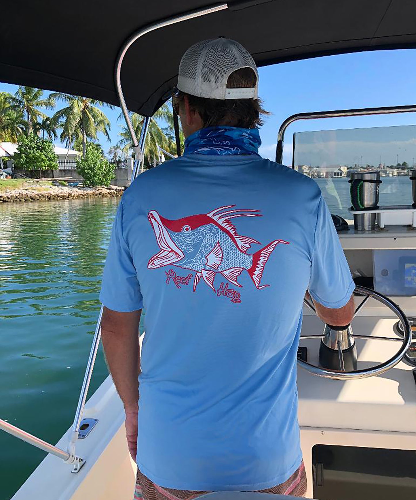 Lt Blue Short Sleeve Hogfish Performance Dry-Fit Sun Protection Shirt with 50+ UV Protection by Reel Fishy Apparel